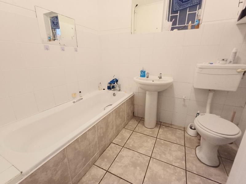 4 Bedroom Property for Sale in Da Nova Western Cape